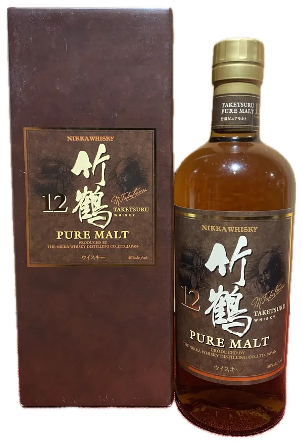 Nikka Taketsuru Pure Malt 12 Year Old, 40% whisky bottle